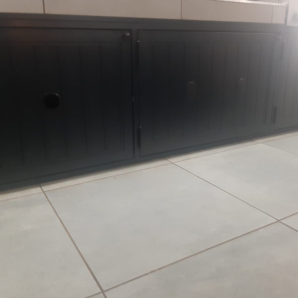 braai aluminium doors